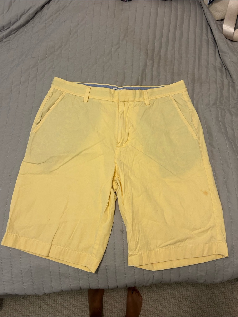 J. Crew Pale Yellow Flat Front Men's Shorts